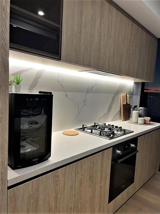2 Bedroom Luxurious Family Apartment Next To Pacific Fair - Broadbeach Gold Coast Gc22 Esterno foto