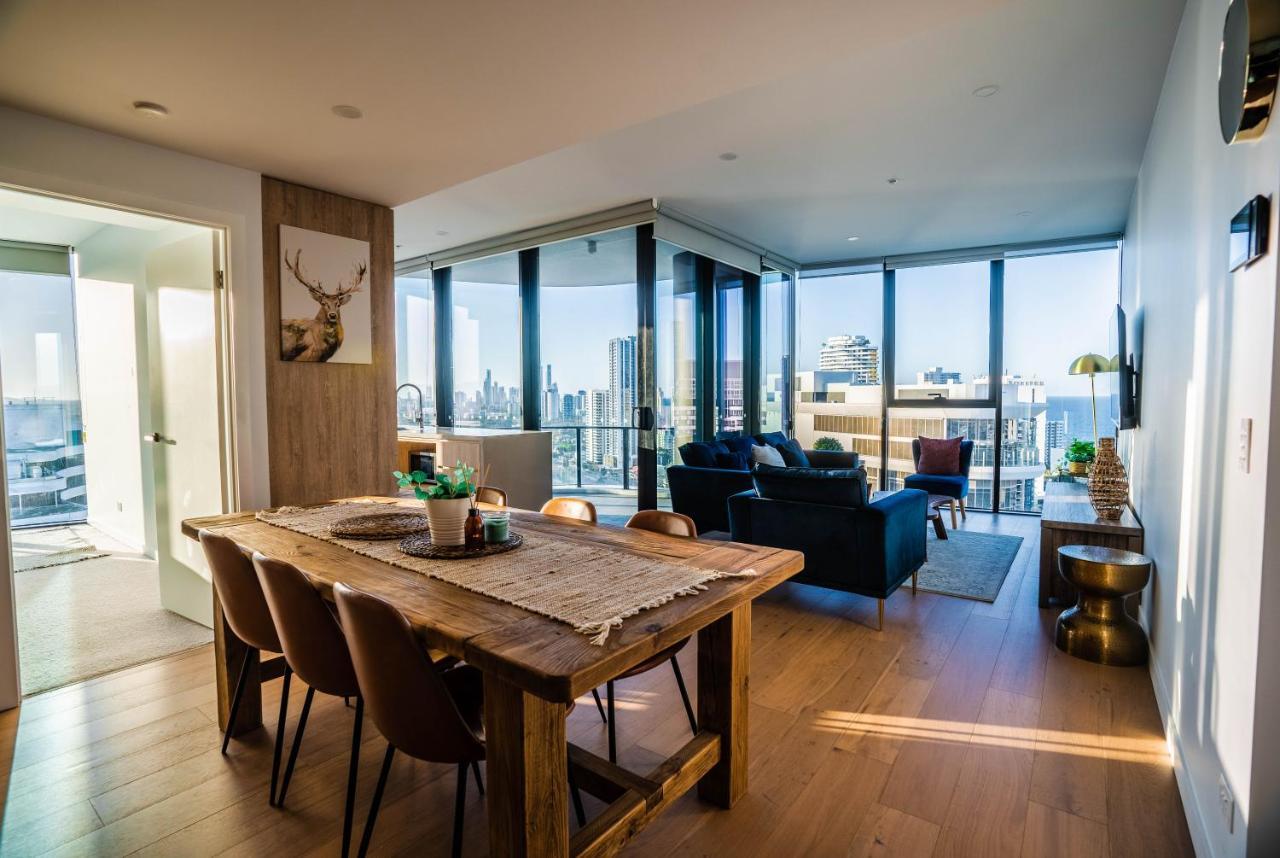 2 Bedroom Luxurious Family Apartment Next To Pacific Fair - Broadbeach Gold Coast Gc22 Esterno foto