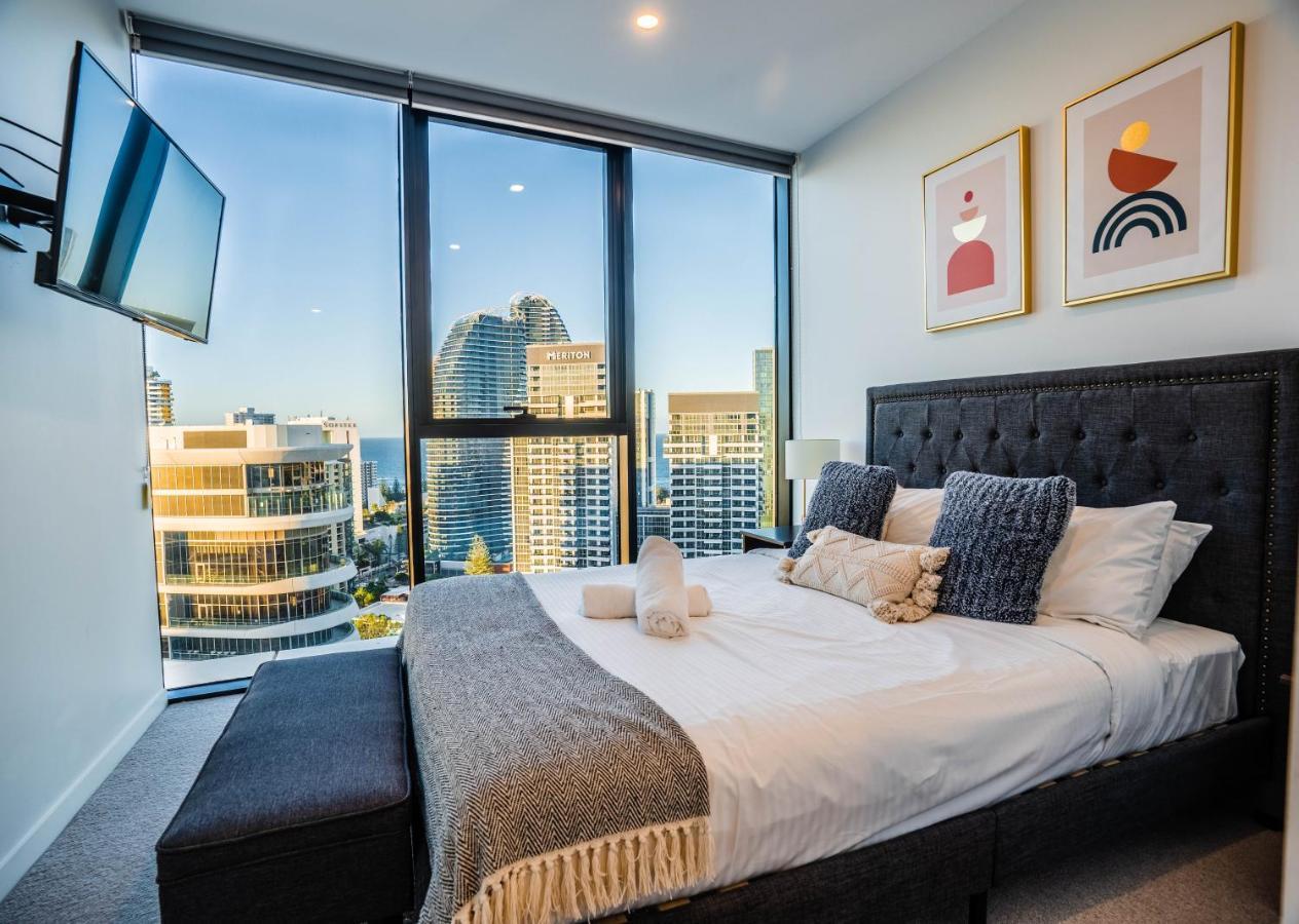 2 Bedroom Luxurious Family Apartment Next To Pacific Fair - Broadbeach Gold Coast Gc22 Esterno foto