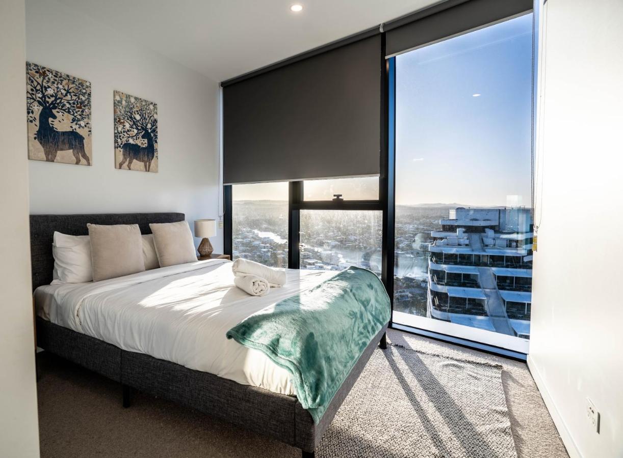 2 Bedroom Luxurious Family Apartment Next To Pacific Fair - Broadbeach Gold Coast Gc22 Esterno foto