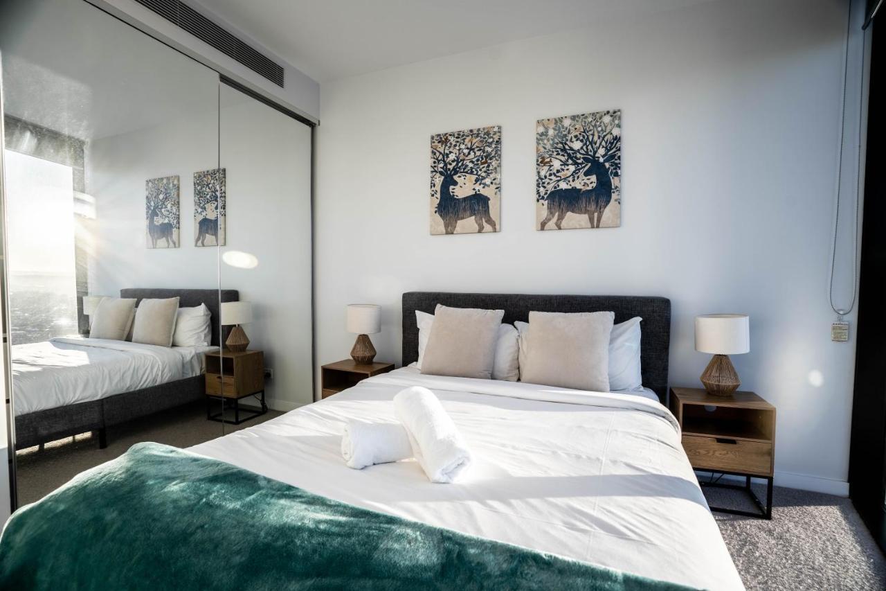 2 Bedroom Luxurious Family Apartment Next To Pacific Fair - Broadbeach Gold Coast Gc22 Esterno foto